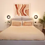 Four Seasons Apartment