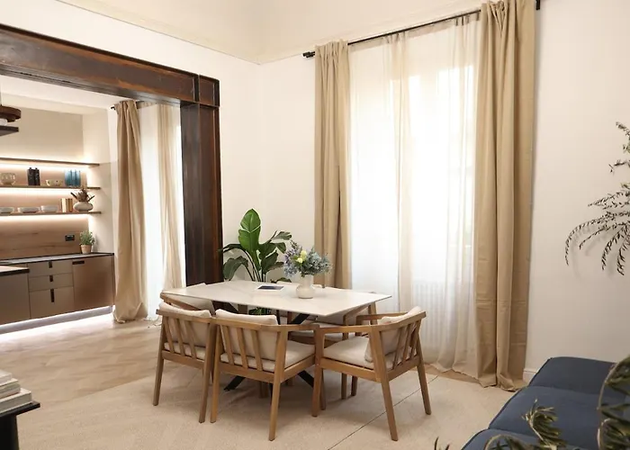 Four Seasons Apartment